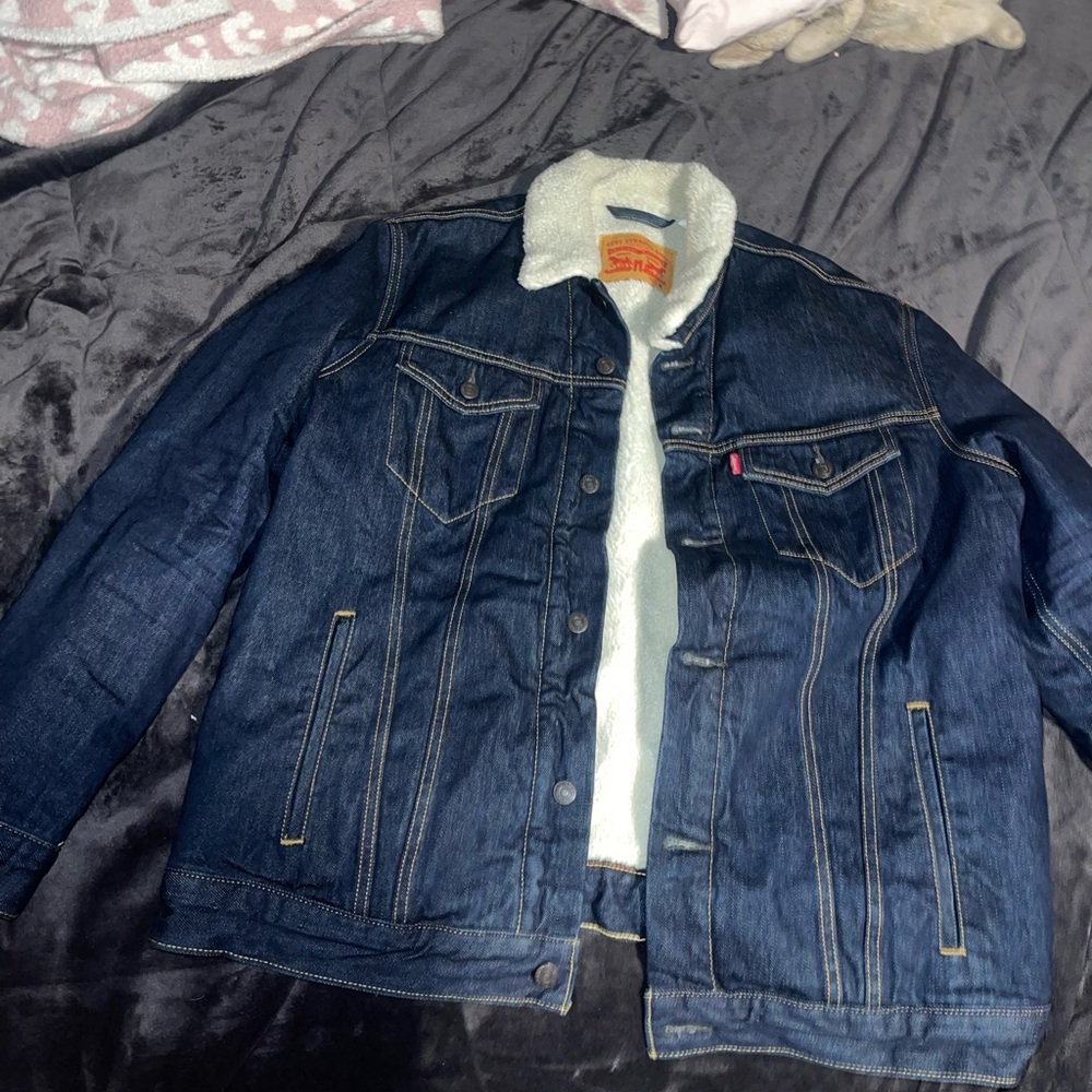 Men’s LEVI Sherpa lined Jean jacket